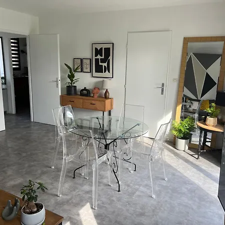 Appartement Rdc Quartier Calme *